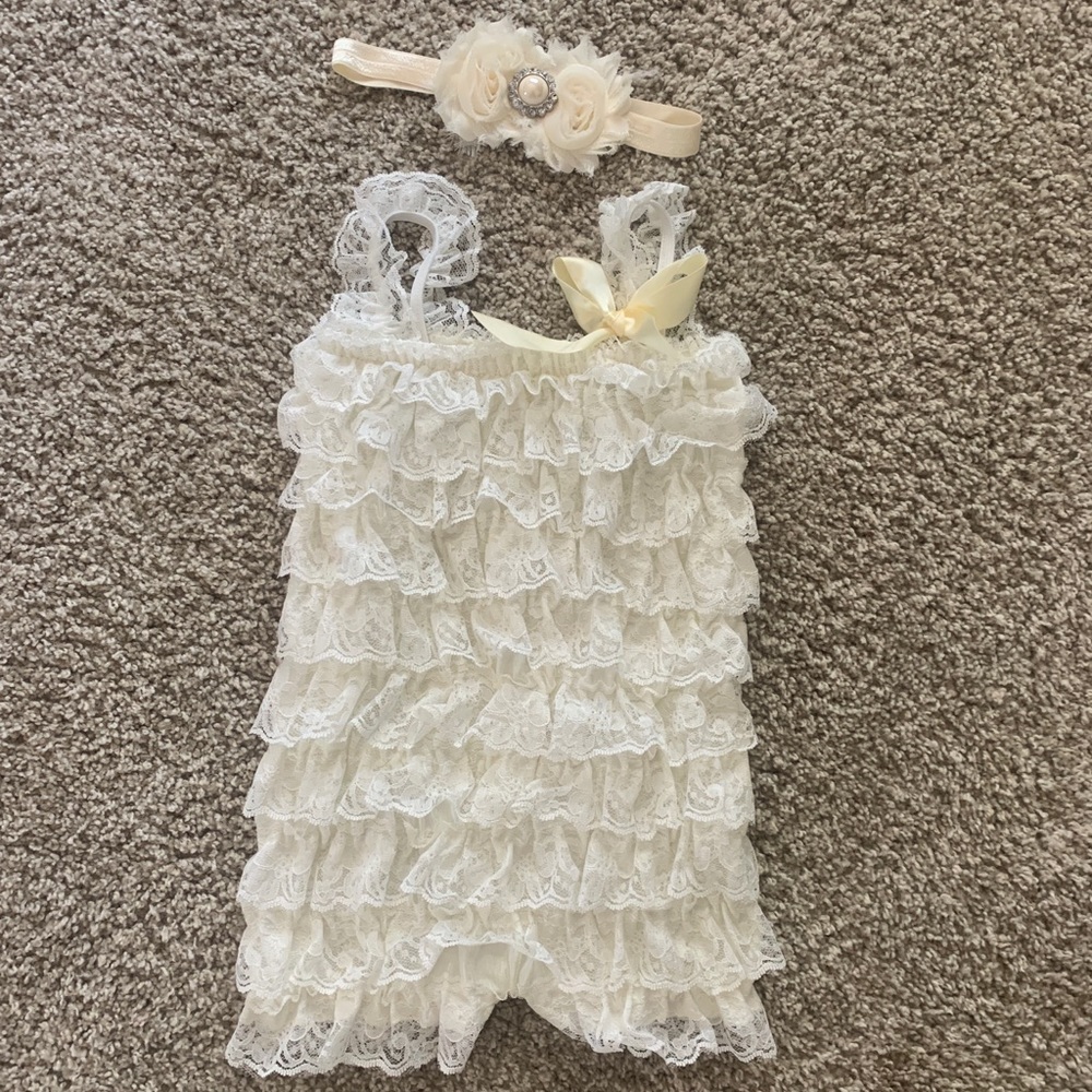 Baby girl romper and bow